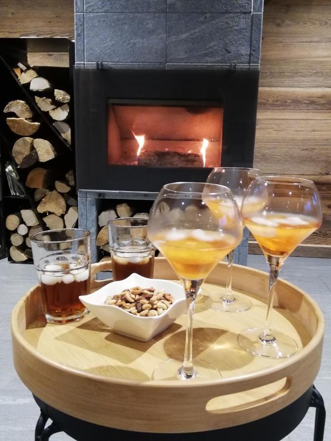 Chambres Et Tables D'Hotes Le Choton A Nono - Col Du Joly Beaufortain Отелюс Екстериор снимка