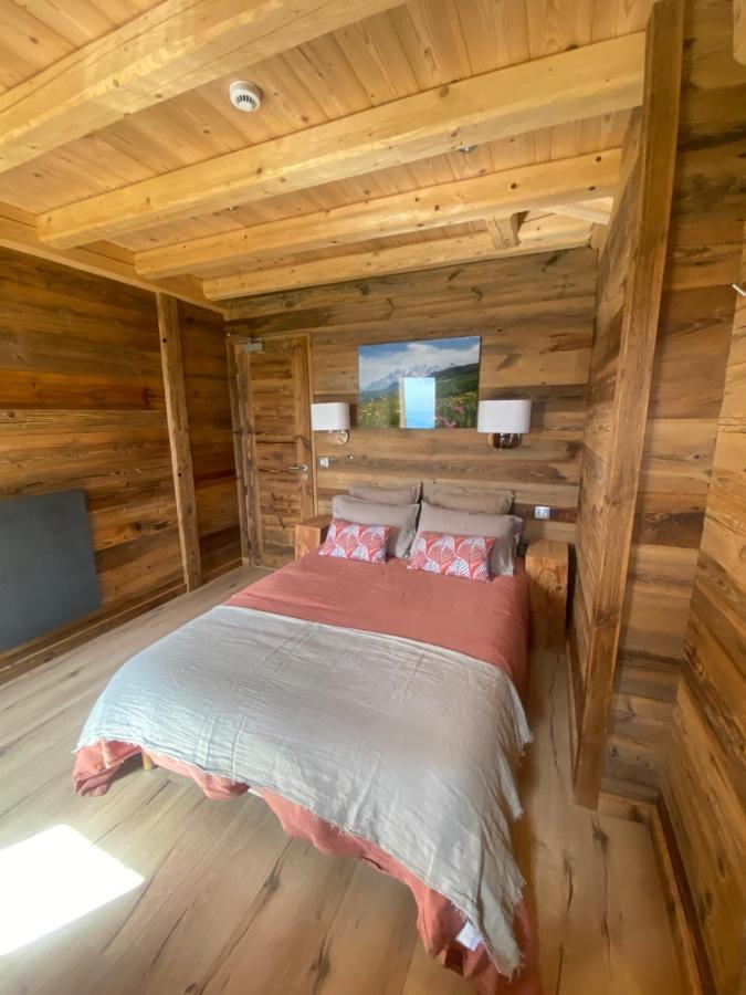 Chambres Et Tables D'Hotes Le Choton A Nono - Col Du Joly Beaufortain Отелюс Екстериор снимка