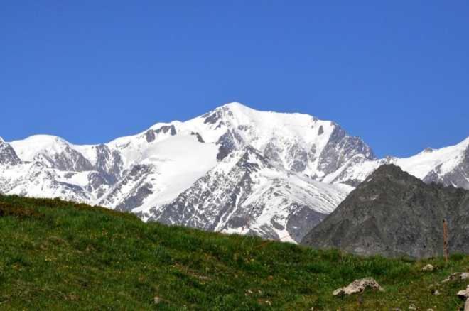 Chambres Et Tables D'Hotes Le Choton A Nono - Col Du Joly Beaufortain Отелюс Екстериор снимка